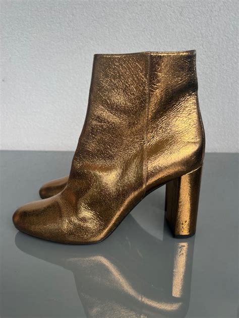 yves saint laurent scarpe vestibilità|Stivali Saint Laurent .